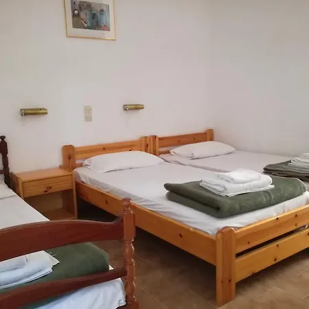 Pericles Apartment